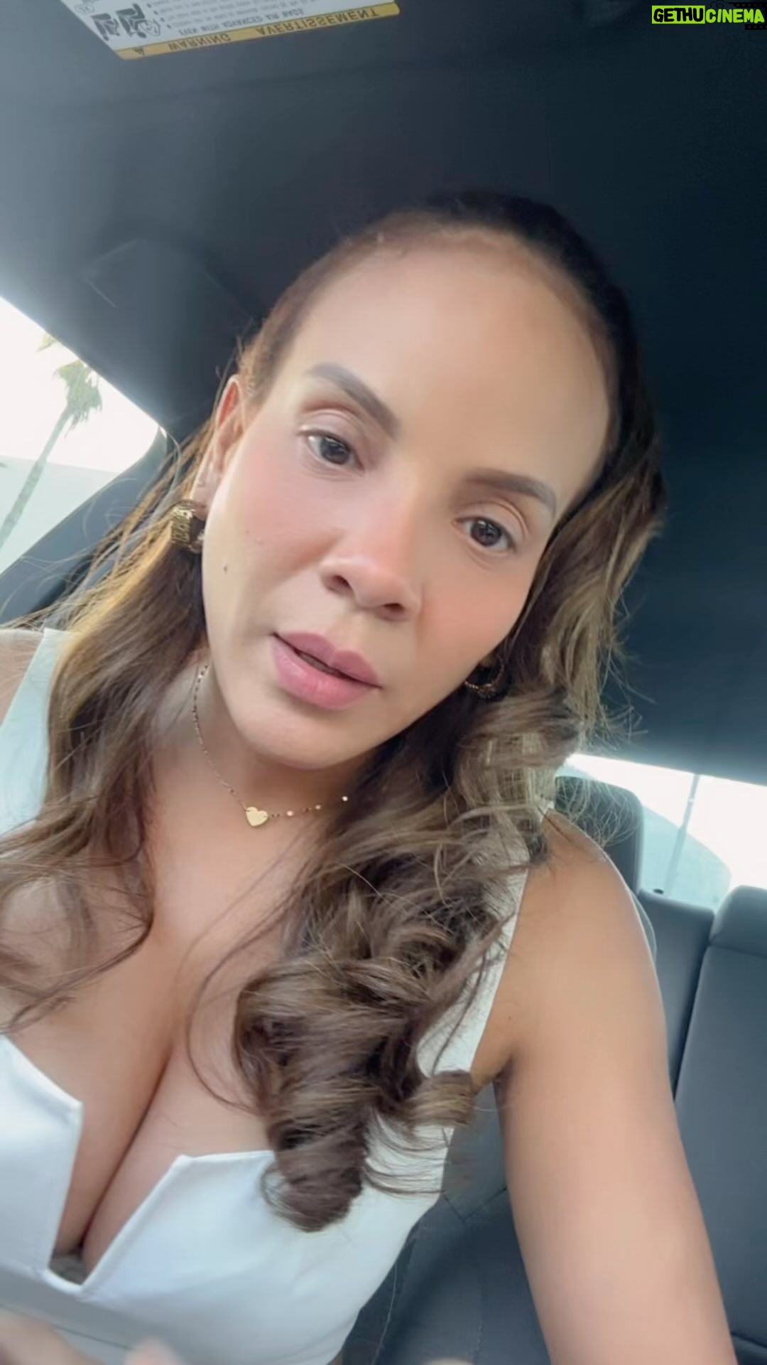Brashell Santos - 5K Likes - Me equivoqué yo en verdad? @brashellsantos pero tú no sabes que hoy es viernes? Ehhhhh?