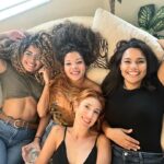 Brashell Santos Instagram - Somos lindas pero agresivas 😏☺️😂 slide to see the action 🔥🎬 Ives Estates, Florida