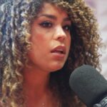 Brashell Santos Instagram - Y tú qué piensas de esta práctica? Señores yo intento ayudarlas pero ustedes no se dejan. 😂😂😂 @brashellsantos en @descifrandopodcast El capítulo completo está en el link arriba en YOUTUBE. Edición: @hector_matiz Lugar: @artsystudiomiami Miami, Florida