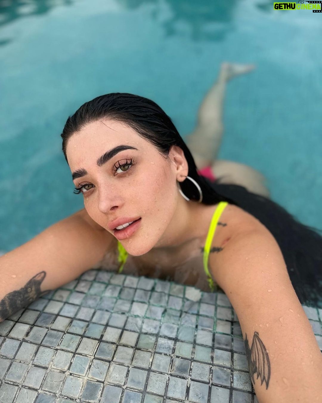 Brenda Zambrano Instagram - El baby es famous pero disque es mi fanático 🫣❤️