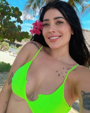 Brenda Zambrano Instagram - Un verdadero paraíso 🌺 @samora.luxury.resort