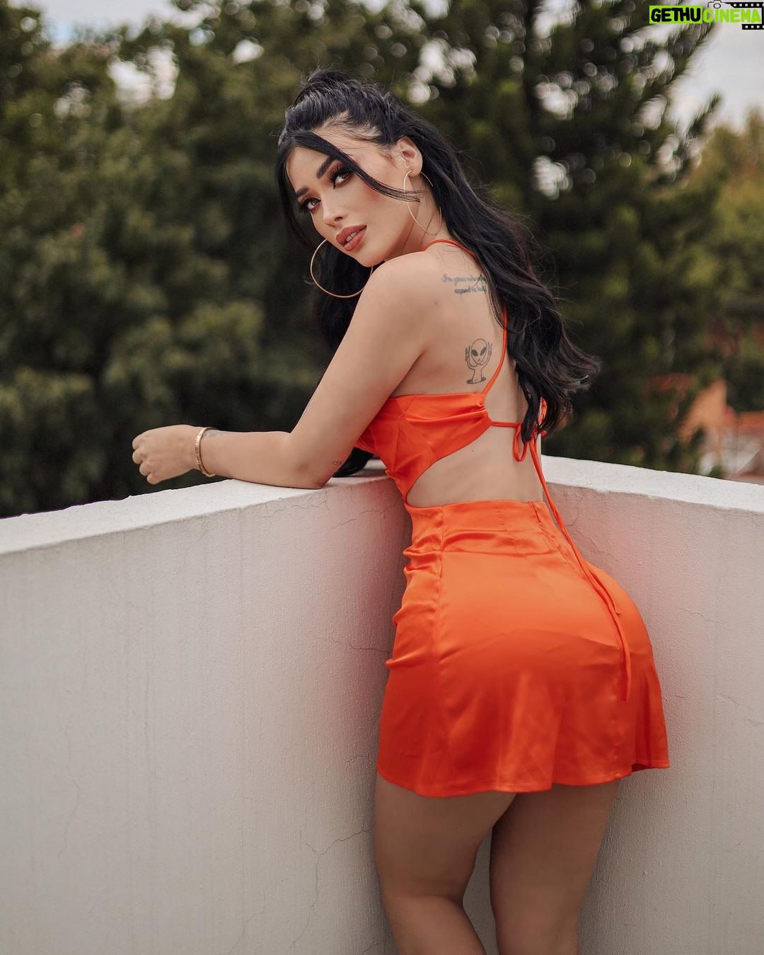 Brenda Zambrano Instagram - 🎃 Obten un 15% de descuento con mi Código: brendazam ID del producto: 9200782 @sheinofficial @shein_mex #SHEIN #SHEINforall #holaotoño Caption: Obten un 15% de descuento con mi Código: brendazam ID del producto: 9200782 @sheinofficial @shein_mex #SHEIN #SHEINforall #holaotoño
