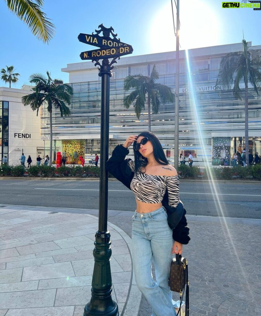 Brenda Zambrano Instagram - 🍒 Los Angeles, California