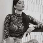 Brenda Zambrano Instagram - Cuál les gusta más ? 1 o 2 ?