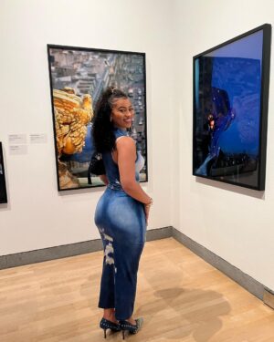 Bria Bryant Instagram - art that feeds the soul >
•
•
Shoes: @jeffreycampbell 
Bag: @prettylittlething 
Jewelry: @lovisajewellery