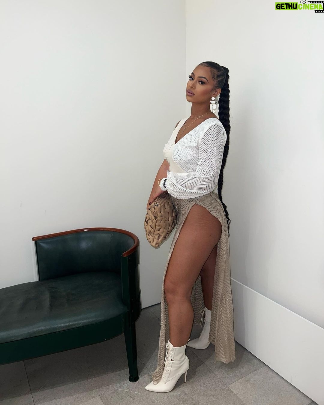 Bria Bryant Instagram - you see me and get inspired New York, New York