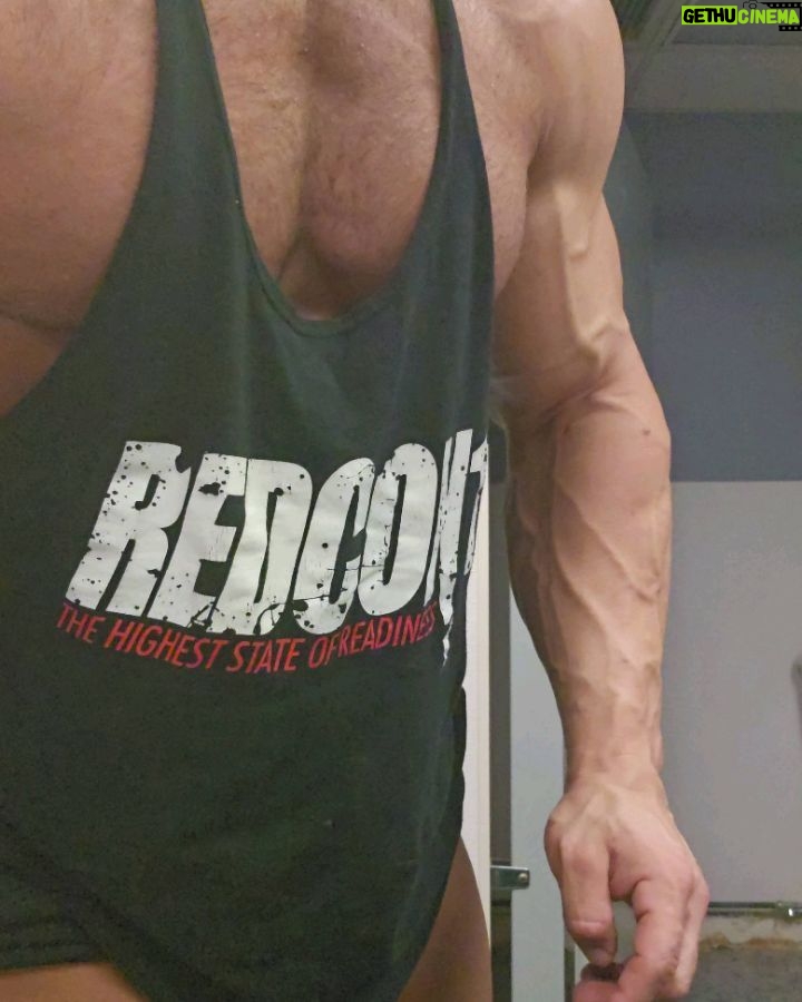 Brian Button Instagram - Felt jacked, might delete later. But most likely not. @redcon1 code: bcage #swolverine #machine #vanillagorilla #jackedandjuicy