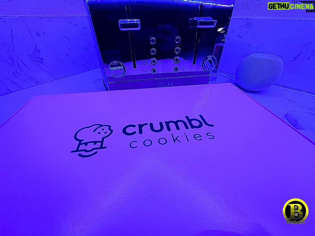 Brian Frasier-Moore Instagram - OMG! ππΎππΎππΎ @crumblcookies πͺ #amazing #bfmworld #bfmworldinc