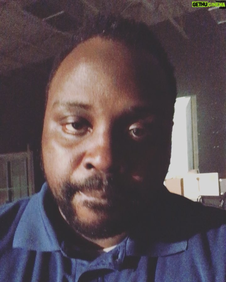 Brian Tyree Henry Instagram - Know your surroundings. (volume up) ⬆️⬆️#setlife #shook #lurking #chucky #stopplayin #couldjustbeadog #still #stahp #childsplaymovie #fuckpranks