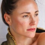 Briana Evigan Instagram - @tiaandrose glow!!! Thanks for hooking me up @rosannafaraci not only with the photo shoot but your amazing oils. Can’t wait to be lathering up with these in the jungle in Bali. Smells like a tropical island and a sandy beach. My favorite place to be. Australia