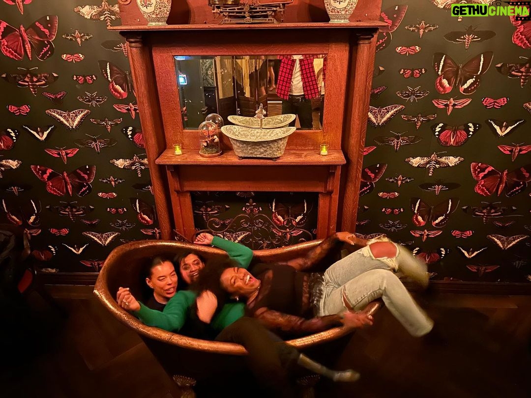 Brianna Baker Instagram - Happiest Birthday to @nalsbarkley 🥳💫🤑 Bobsled team is seemingly not in the cards for us🤪