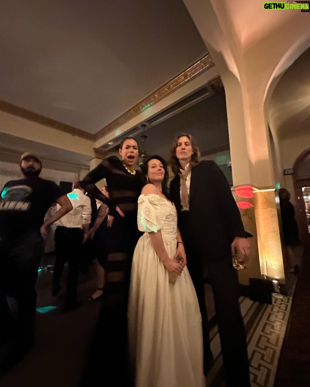 Brianna Baker Instagram - Congratulations to @katy_fullan and @chadwicka 💒♥️🥰 The sweetest wedding I ever did see🥹