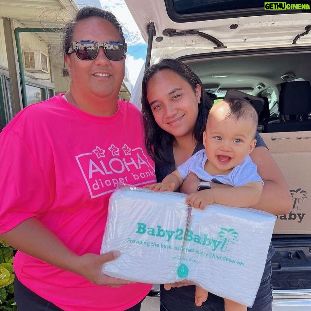 Bridget Regan Instagram - @baby2baby has provided over half a million emergency supplies to children who have been impacted by the devastating wildfires on Maui. Please help @baby2baby to continue to send diapers, formula, baby food, hygiene items and more to children and families devastated by this tragedy. Thank you! 💚 Link in bio https://bit.ly/B2BMauiRelief