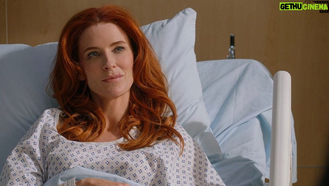 Bridget Regan Instagram - Here’s to ‘turning over a new leaf…’ “The Ememy Within” is far and away my favorite episode of #TheRookie I’ve shot this far… Written by @alexihawley Vincent Angell, @iampaulapuryear and Natalie Callaghan Directed by @lanrito @therookieabc streams on @hulu Face @devanweitzman Hair Tasha Holdeman Fit @costumesjulia Pics from @bridgetupdates