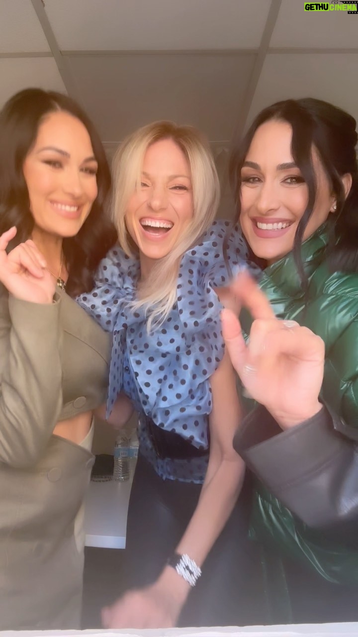 Brie Garcia Instagram - The long lost blonde Bella Sister ! 🤍 Amazing seeing you @nikkigarcia and @brie ! Check out their new show “Twin Love” on @amazonfreevee Their passion for it is contagious ! Can’t wait ! #sisters #twinlove #nyc