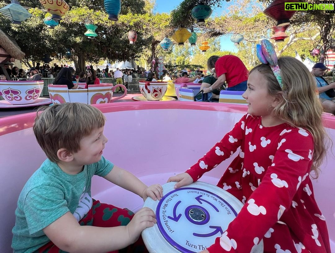 Brie Garcia Instagram - What a couple of magical days in LA!! Birdie’s wish came true to see her Uncle A @theartemc perform in the ballroom. It’s been such a fun season of @dancingwiththestars such incredible talent!! Birdie honestly couldn’t believe she could watch all the dancers up close!!! Then our magic continued by taking Buddy to Disneyland for the first time!!! It’s always hard to explain to a child what they are in for and Buddy was blown away by it all!! We were lucky enough to end our day with Santa and hand him our wish lists!!! The Holiday spirit surrounded us in such a beautiful way the last two days!! ✨🎅🏼🪩🕺🎄🐭