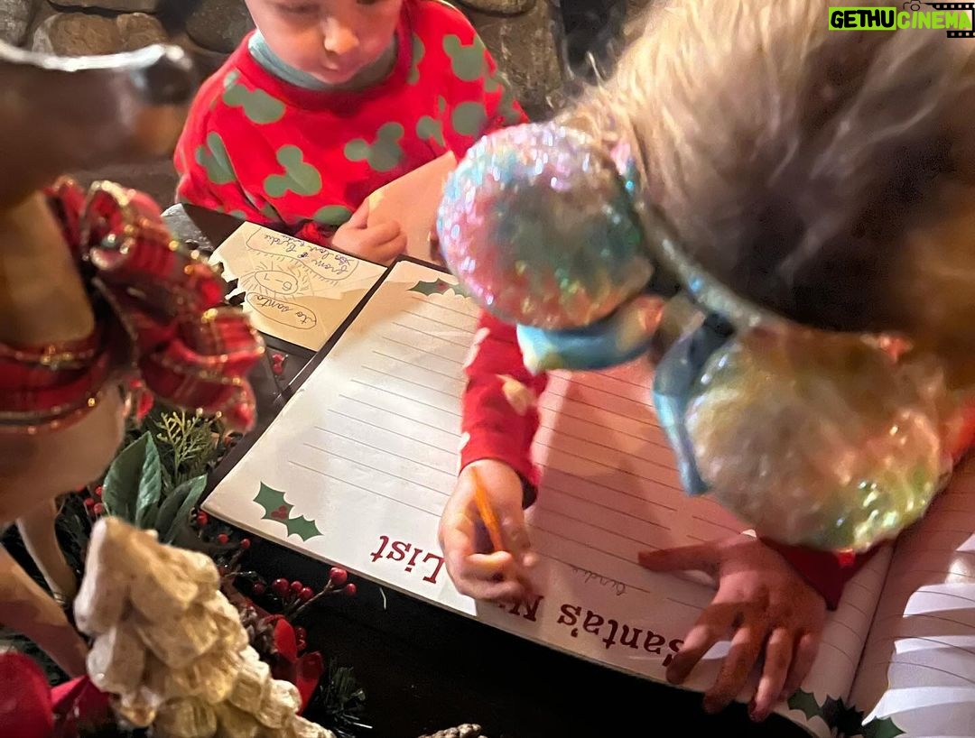 Brie Garcia Instagram - What a couple of magical days in LA!! Birdie’s wish came true to see her Uncle A @theartemc perform in the ballroom. It’s been such a fun season of @dancingwiththestars such incredible talent!! Birdie honestly couldn’t believe she could watch all the dancers up close!!! Then our magic continued by taking Buddy to Disneyland for the first time!!! It’s always hard to explain to a child what they are in for and Buddy was blown away by it all!! We were lucky enough to end our day with Santa and hand him our wish lists!!! The Holiday spirit surrounded us in such a beautiful way the last two days!! ✨🎅🏼🪩🕺🎄🐭