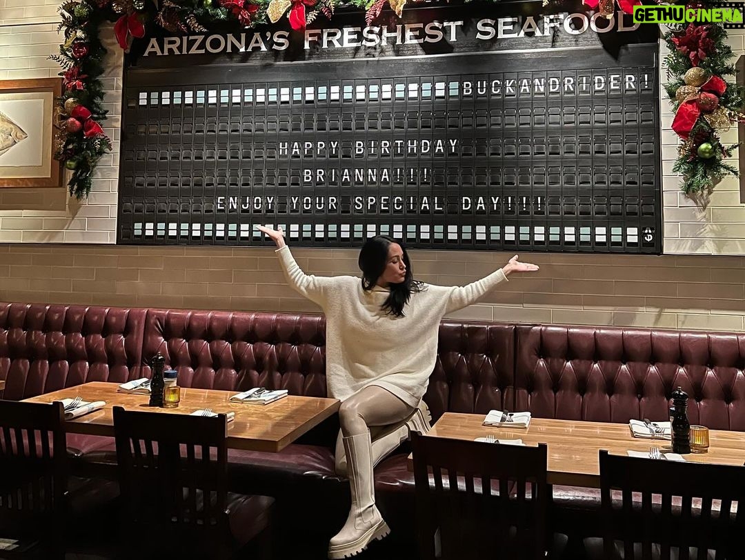 Brie Garcia Instagram - I can’t even express how special this week has been!!! I spent 40 with my fam and besties!!! Felt so spoiled with the amount of love I received 🥹 Had the greatest day with my Mom hiking Camelback mountain, spa day at Montelucia and blow outs!! My mom made sure we hit up LGO and Chestnut because they are my fav ☺️ Dinner with besties at Maple and Ash is the best celebration 🥂🎉 I was sad I wasn’t with my sister but we’ll always have Como 👯♀️🇮🇹 To spend today in the kitchen with my kids and nieces cooking family recipes makes my heart so full!!! ❤️ I’ve been blessed with an amazing husband who’s brought more love into my life than I could ever imagine!!! Happy Thanksgiving Everyone!!! Hope today is filled with love and gratitude!!! 🧡✨🫶🏽