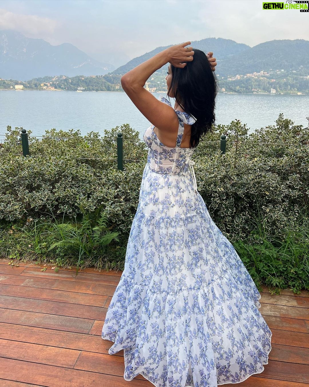 Brie Garcia Instagram - If you close your eyes and hear earth’s music where do you want to be dancing? I know where I’d want to be 🇮🇹✨ #mindfulmonday