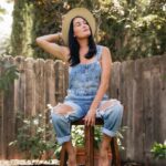 Brie Garcia Instagram - This is me…..garden, sunshine and free 🙋🏻‍♀️🪴👩🏻‍🌾☀️