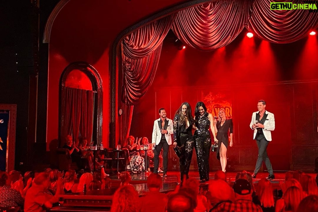 Brie Garcia Instagram - What a weekend with @savorafterhours 💃🏻🥂❤️ absolutely loved our time with the Bonita army, the savor crew and all of you who loved our wine @bonitabonitawine and the show!!!! 💋