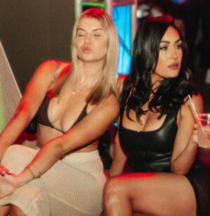 Brie Garcia Instagram - Forgot how much fun pool parties are!!! 🎉💦🥂😎 thank you @playatgila for throwing an amazing summer oasis party with great music by @konstantina.gianni and @wearelostkings 🎧 #sistersunday #gilariver #poolparty
