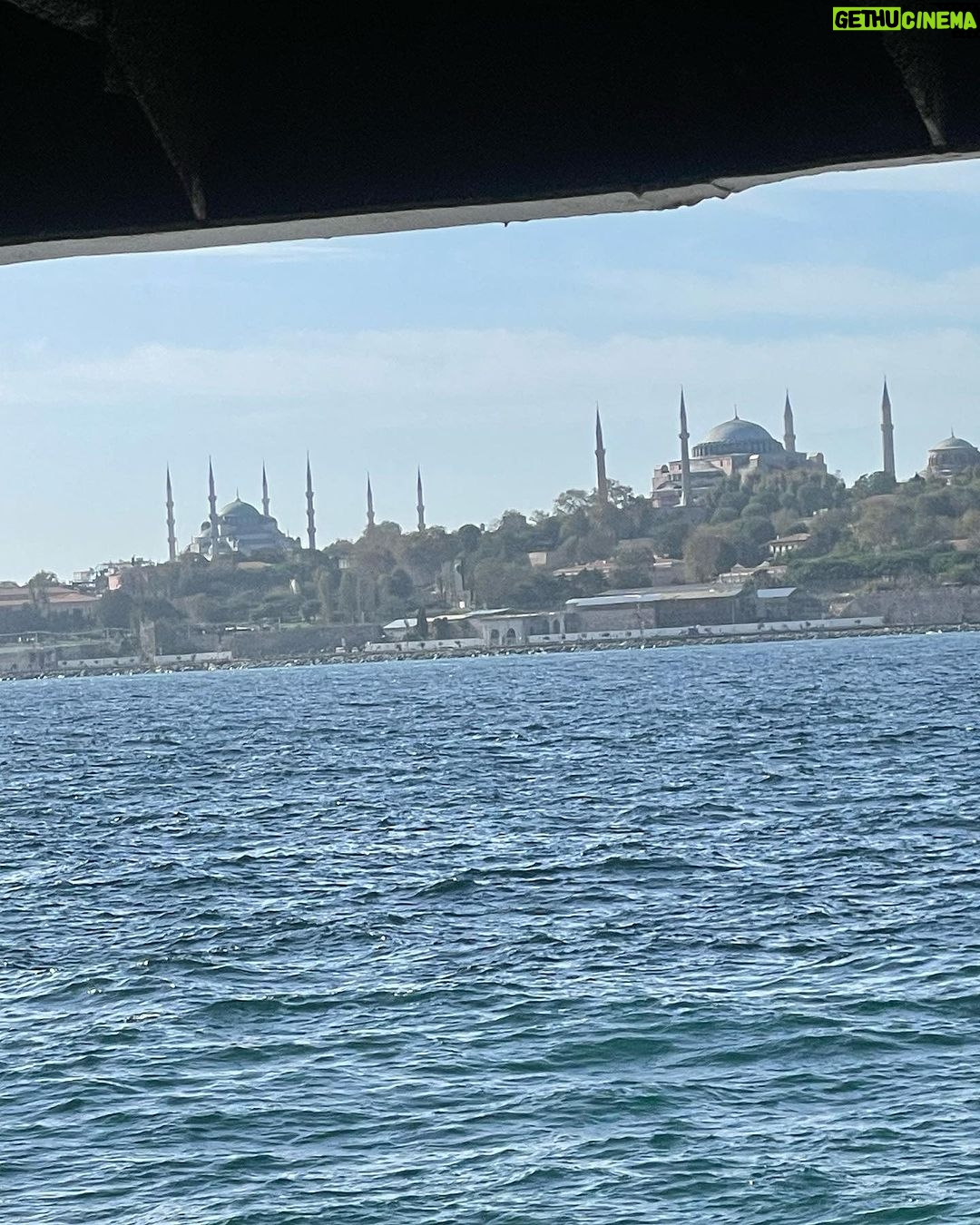 Brisa Fenoy Instagram - De algeciras a estambul 🕌🌊 İstanbul - Türkiye