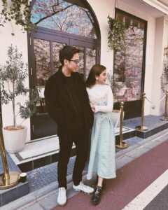 Brisia Jodie Instagram - Happy birthday🤍 Jalan Hidup Ku Seperti Sebuah Film Sinetron, Yg Kisah Terjebak Sebuah Cinta