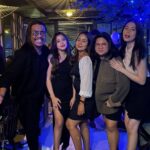 Brisia Jodie Instagram - Tahun baru ini sangat bersyukur karna masih diberi kesehatan&rezeki sehingga bisa kumpul bersama keluarga dan orang2 tersayang. walaupun setengah tahunku cukup pahit, tetapi berkat yg aku dapetin sekarang adalah berkat yang terbaik. aku percaya apa yang aku tanam selama ini lagi aku tuai sekarang. terimakasih keluargaku dan orang2 tersayangku yg selalu bikin aku ga sedih. semoga tahun ini jauh lebih baik dan rezeki kita semua berlimpah dan bisa selalu berbagi kepada sesama❤️ oh ya terutama pacarku ini yg baiknya menembus awan. love you❤️ Memang Pantas Ni Singkong Bersahabat Ma Kopi Akur Bener Di Mulut,,,,,,