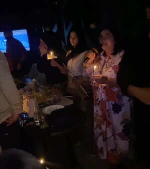 Brisia Jodie Instagram - Tahun baru ini sangat bersyukur karna masih diberi kesehatan&rezeki sehingga bisa kumpul bersama keluarga dan orang2 tersayang. walaupun setengah tahunku cukup pahit, tetapi berkat yg aku dapetin sekarang adalah berkat yang terbaik. aku percaya apa yang aku tanam selama ini lagi aku tuai sekarang. terimakasih keluargaku dan orang2 tersayangku yg selalu bikin aku ga sedih. semoga tahun ini jauh lebih baik dan rezeki kita semua berlimpah dan bisa selalu berbagi kepada sesama❤️ oh ya terutama pacarku ini yg baiknya menembus awan. love you❤️
