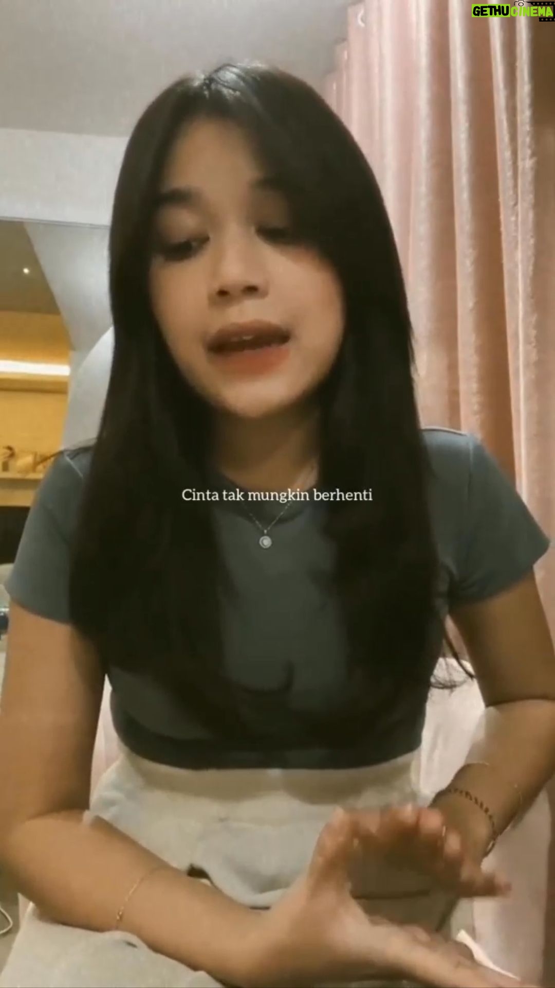 Brisia Jodie Instagram - Dia aja bisa baik-baik aja tanpa kamu, masa kamu engga?