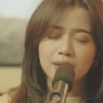 Brisia Jodie Instagram - Sebelum aku release, dengerin laguku yg “Tabu” yukkk! Ini live versionnya bersama orang2 keren @roommate.project ❤️ lengkapnya ada diyoutube. Absen dong yg udah denger lagu ini! Hihi love you mwamwa . . Edited by @brisialova.ambon