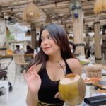 Brisia Jodie Instagram - Kayaknya kalo album “kisahku” dibikin series seru nih. Colek @eunwo.o_c Lah Bocah Ngapaya