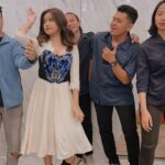 Brisia Jodie Instagram - @bankbri_id @brisiaboys 🤗 Kita Tidak Bisa Hidup Sendri Tanpa Orang Lain