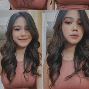 Brisia Jodie Instagram - Cantik itu tuntutan, tapi pintar adalah kewajiban. Jangan pernah nginjek semut karna pasti lgsg mati, tolong pikirkan keluarganya