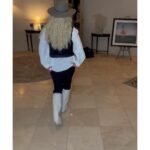 Britney Spears Instagram - Not sure why I look unbelievably tiny with these clothes on 😂😂😂🙄🙄🙄 !!!