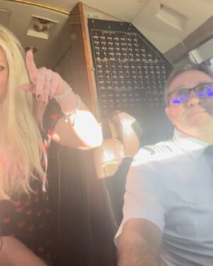 Britney Spears Instagram - 🤓