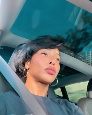 Brittany S. Hall Instagram - January raised my vibration. 😌