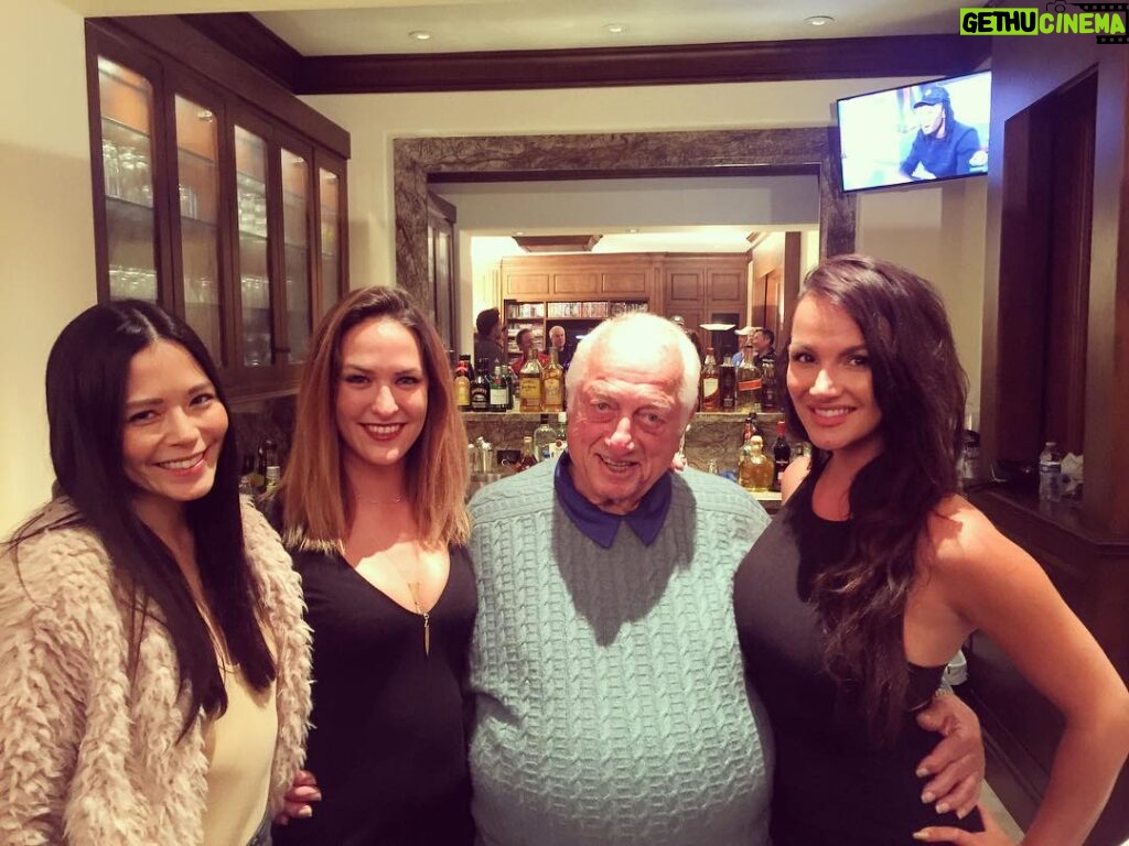 Brittany Thompson Martinez Instagram - When you're working an event and #tommylasorda walks in. #losangeles #dodgers #baseball #events @samantha_rush #manhattanbeach #hermosa #southbay