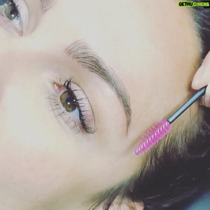 Brittany Thompson Martinez Instagram - It’s Mother’s Day so since I’ve been shown sooooo much love today I wanted to share some love with you! I recently collaborated with the best of the best microblading artist around and she’s giving all of my friends and fam an awesome discount! Check her out and let her know I referred you! You will not be disappointed 😉 @rachellellanes #ad #mua #makeupartist #esthetician #browshaping #eyebrowembroidery #brows #browporn #brows #fluffybrows #beauty #pmu #microblading #microstroking #microblade #anastasiabeverlyhills #microbladeartist #semipermanentmakeup #3deyebrow #feathering #ombrebrows #microshading #featherstroke #longbeach #rachellellanes #wildflowerbeautyandbrows #mothersday #discount #friends #family #collaboration