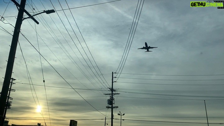 Brody Stevens Instagram - Zeppelin coming in over power lines. ✈️ North Hollywood, California