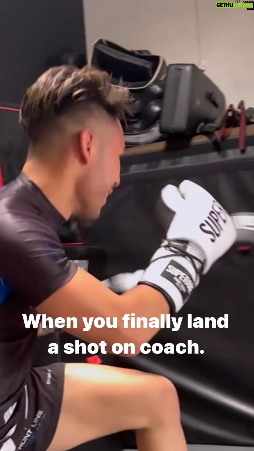 Bruce Lee Instagram - That feeling you get when you finally connect a shot on coach. Can anyone relate? Wednesdays with @twinjas_official : Twinjas and @bruceleefoundation coach @liudynasty keeping it fun! #brucelee #twinjas