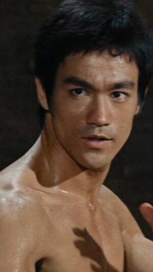 Bruce Lee Instagram - 🐉Kicking Ass Fridays

#brucelee #chucknorris #thewayofthedragon #kungfu #gungfu #martialarts #martialartists #jkd #jeetkunedo #mma #fightgame #kungfucinema #kickingassfridays