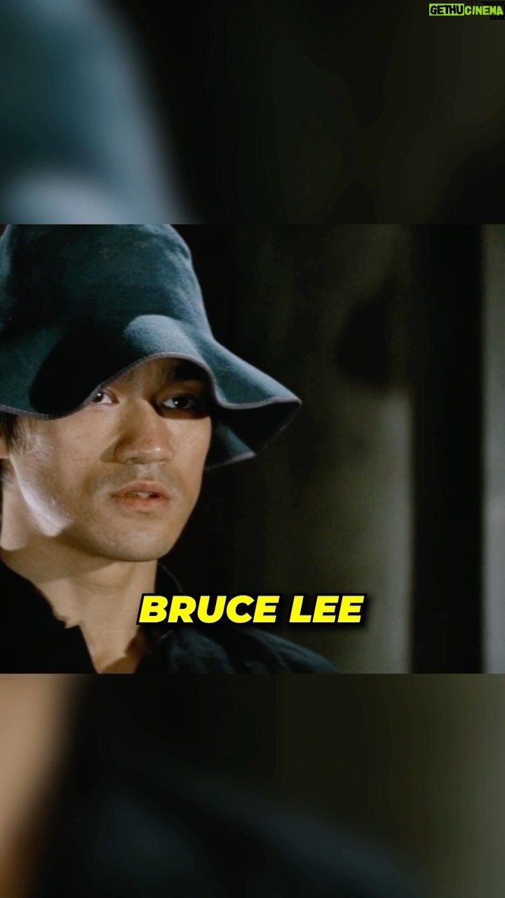 Bruce Lee Instagram - 🐉Reminder: Never be rude or condescending to someone providing you a service…🚨New Episode: Tuesday Hostilities with @robinblackmartialarts #brucelee #rickshaw #dontbeanasshole #reminder #martialarts #martialartist #fistoffury #karma #fightgame #analysis