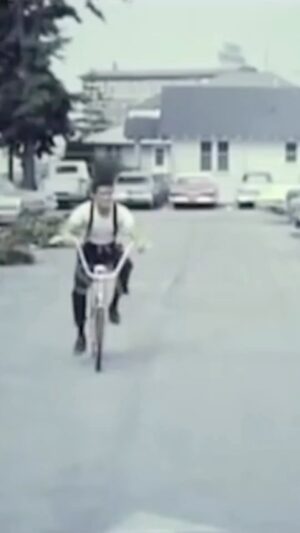 Bruce Lee Instagram - 🐉😎🚲Bruce pulling up on his custom bike for an interview…

#brucelee #custombike #interview #composed