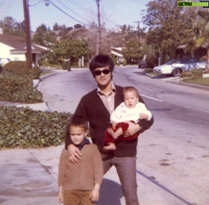 Bruce Lee Instagram - 👨‍👧‍👦