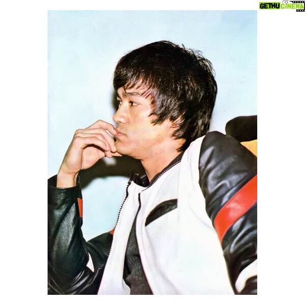 Bruce Lee Instagram - Only 50 made! Bruce Lee x Vanson Moto Jackets π tap the link in bio to purchase π We've partnered with Vanson Leathers to commemorate this extraordinary milestone with the Bruce Lee 50th Anniversary Leather Moto Jacket. Only 50 will be made, hand built to last a lifetime with an insistence on the highest quality materials and a profound respect for craftsmanship. π Modeled after the jacket that Bruce himself wore, this replica pays homage by being an exact facsimile, right down to the last stitch. Every jacket is embossed with its own unique unit number and can be registered with Vanson - proof that the piece was handmade and that it's yours should your jacket ever get lost or stolen Get yours before we sell out π link in bio π shop.brucelee.com