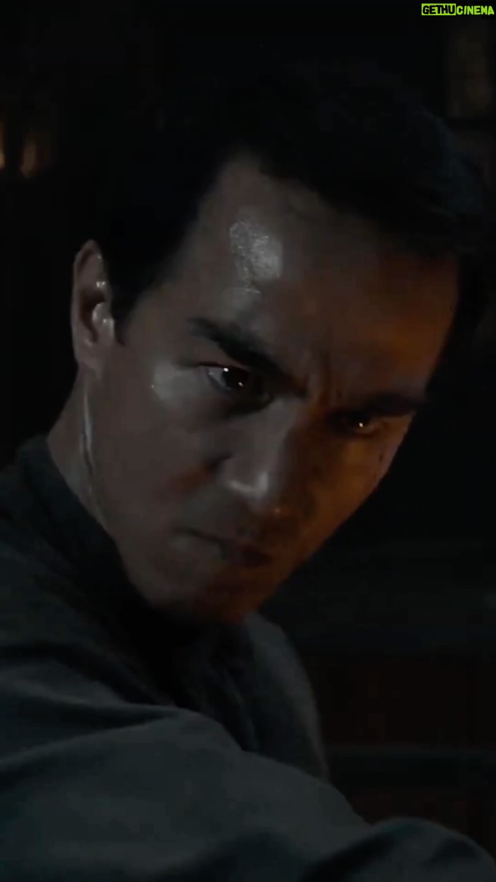 Bruce Lee Instagram - ๐๐ฅTick-Tock. Is it February 16th yet? Warrior Seasons 1-3 on @netflix THIS FRIDAY. Binge it. Give it 2 ๐๐. Letโs get a season 4. #warrior #basedonthewritingsofbrucelee #brucelee @andrewkojigram @chelseamhead @perryyungofficial @thatoliviacheng @netflixgolden @changstagrm @tropperj @dianneldoan @jsntbn @chenlovesyall @bchanworld @dustintringuyen @langleykirkwood