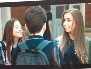 Bruna Tatar Instagram - 19 de Agosto - dia do ator 🎬🎭 Fiz uma retrospectiva dos meus principais trabalhos e todos têm algo em comum: seja nos palcos, cinema ou na TV, não há nada nesse mundo que faça eu me sentir do jeito que me sinto quando estou fazendo arte...completa💕💕 #diadoator #atriz