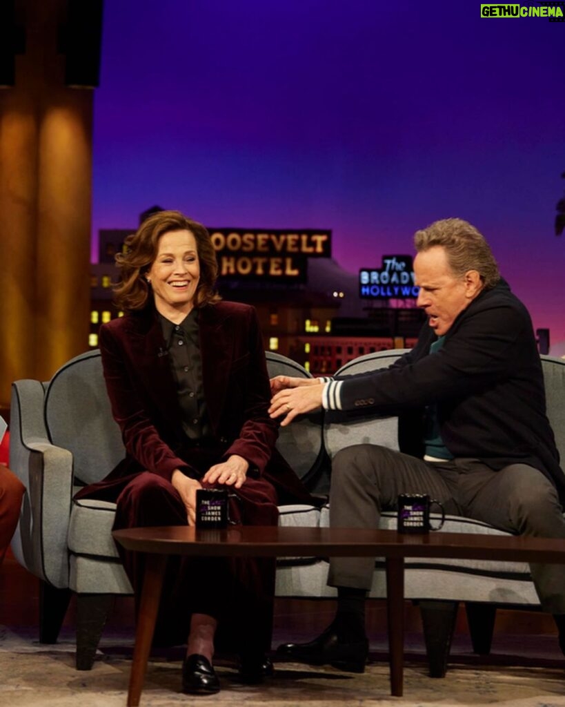 Bryan Cranston Instagram - I think I may have gushed a bit tonight on James Corden’s show when I was sitting next to Sigorney Weaver! Watch us @ 12:37/11:37c on CBS @latelateshow @j_corden #LateLateShow 📸@saramallyphoto